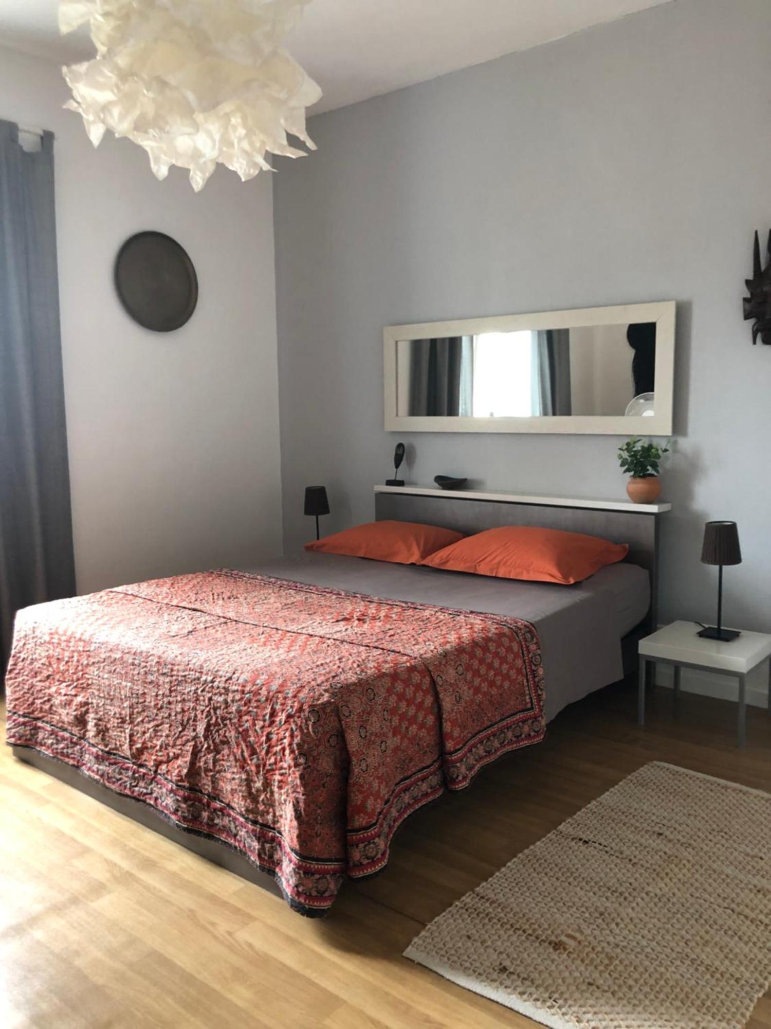 Appartement dans maison de caractère avec sauna Carignan Extérieur photo
